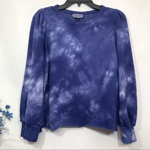 Universal Thread Women's Blue Tie Dye Crew Neck Long Balloon Sleeves Sweatshirt